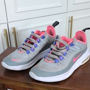 Nike Air Max Axis (GS) Girl's Size 6Y Running Shoes Gray Pink